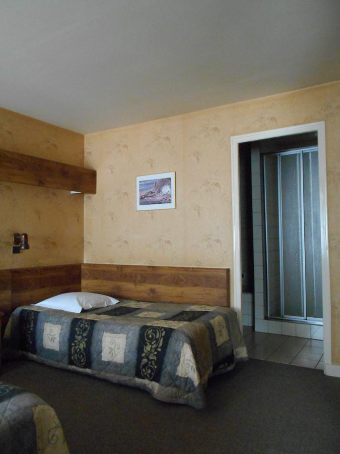 Hotel Du Jura Audincourt ภายนอก รูปภาพ